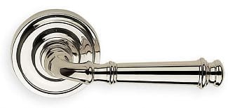 Omnia Traditions (Levers)
