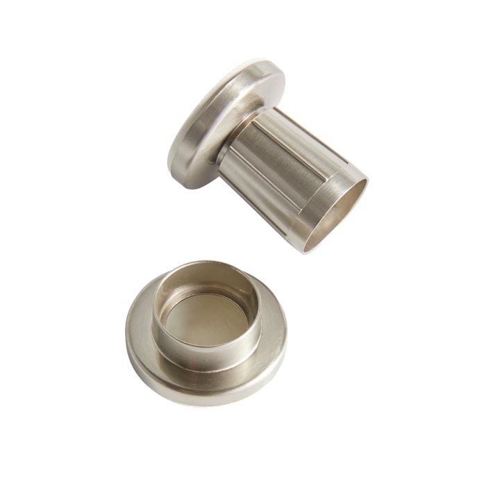 Flange Sets in Satin Nickel